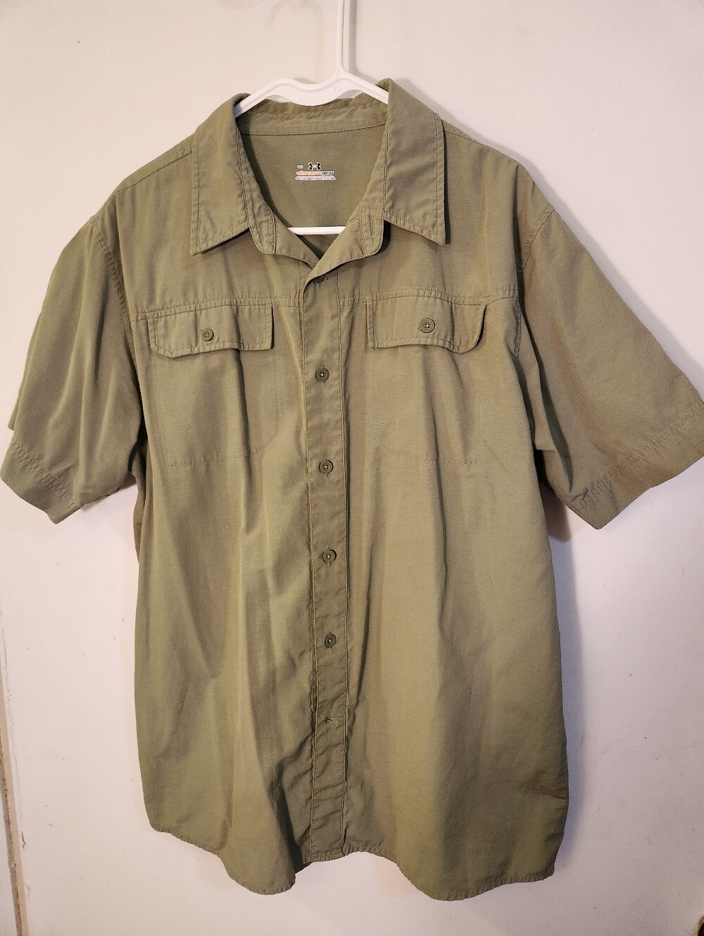 Under Armor Short Sleeve Outdorsy Mens Button Up Shirt